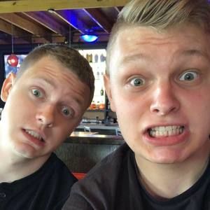 Meet your Posher, Christian